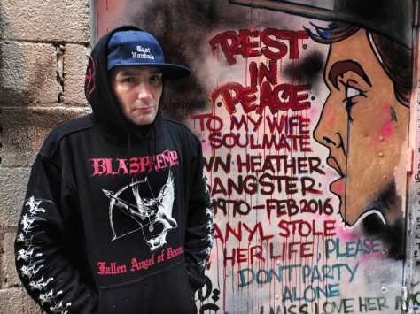 vancouver-bc-december-28-2016-downtown-eastside-artis.jpeg