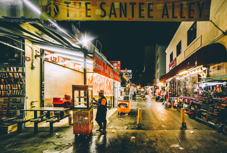 striking-street-photography-in-la-1